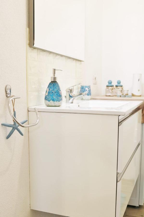 La Conchiglia Apartment SantʼAntìoco Екстериор снимка